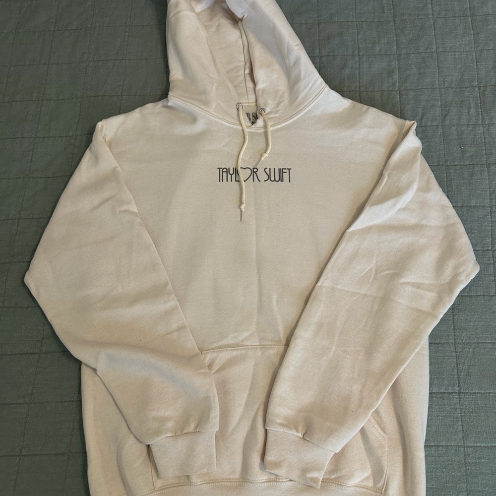 TAYLOR SWIFT THE ERAS TOUR HAND HEART HOODIE